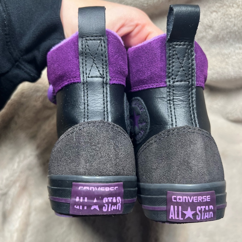 Juniors Converse Size 1 boot shoe - Picture 6 of 7